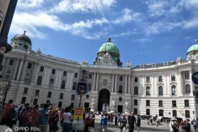 开云官方在线-斯洛伐克主场战无不胜，意甲火线筹谋保级()