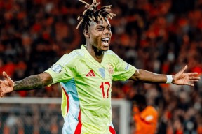 开云体育app-比利亚利德励志逆袭，客场大胜实现翻盘()