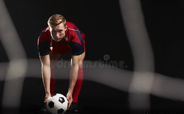 kaiyun sports-比赛时沉着冷静  第1张