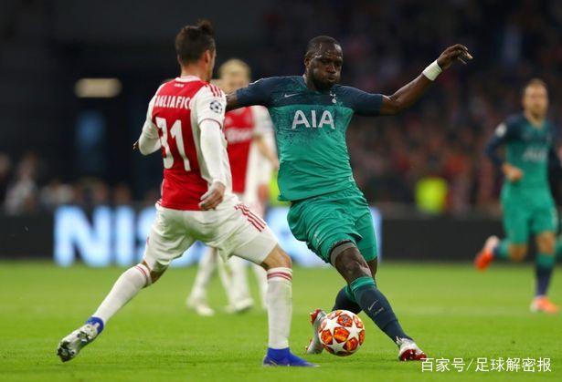 开云体育在线-阿贾克斯客场逆转，晋级前景堪忧()  第1张