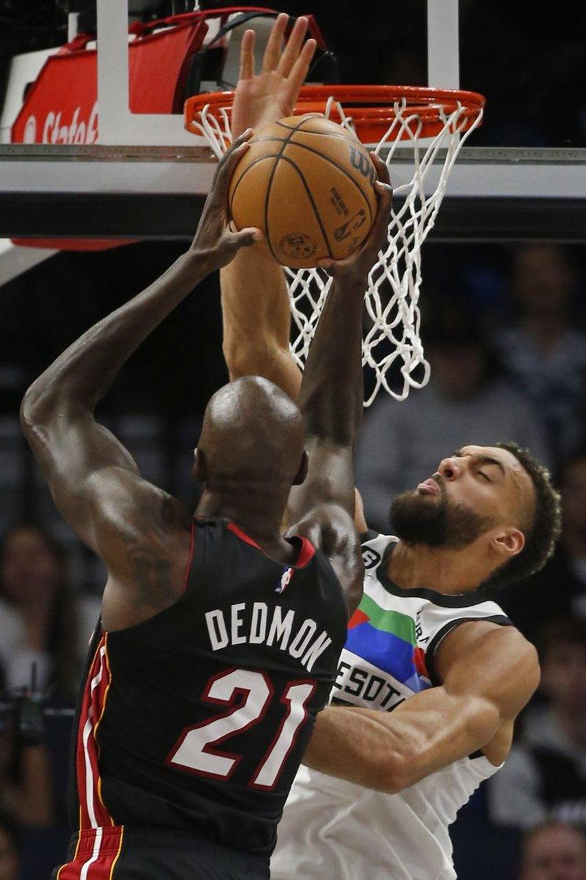 开云官方在线-篮网逆转胜森林狼，主力球员表现出色稳固战绩(乐福在森林狼战绩)  第2张