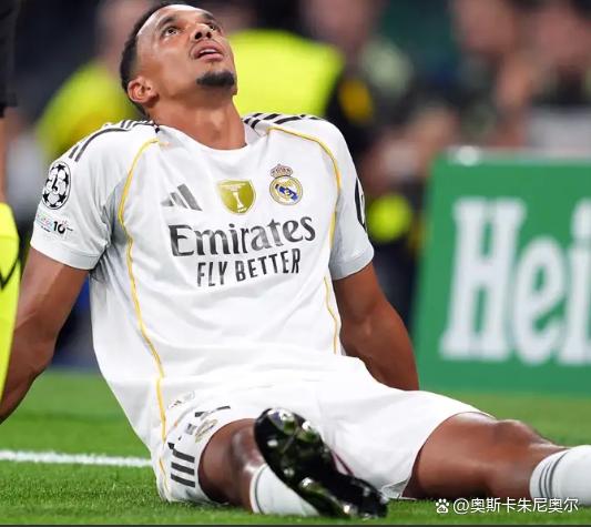 开云sports-马德里竞技球员被罚下场，球队陷入人员不足危机()  第2张