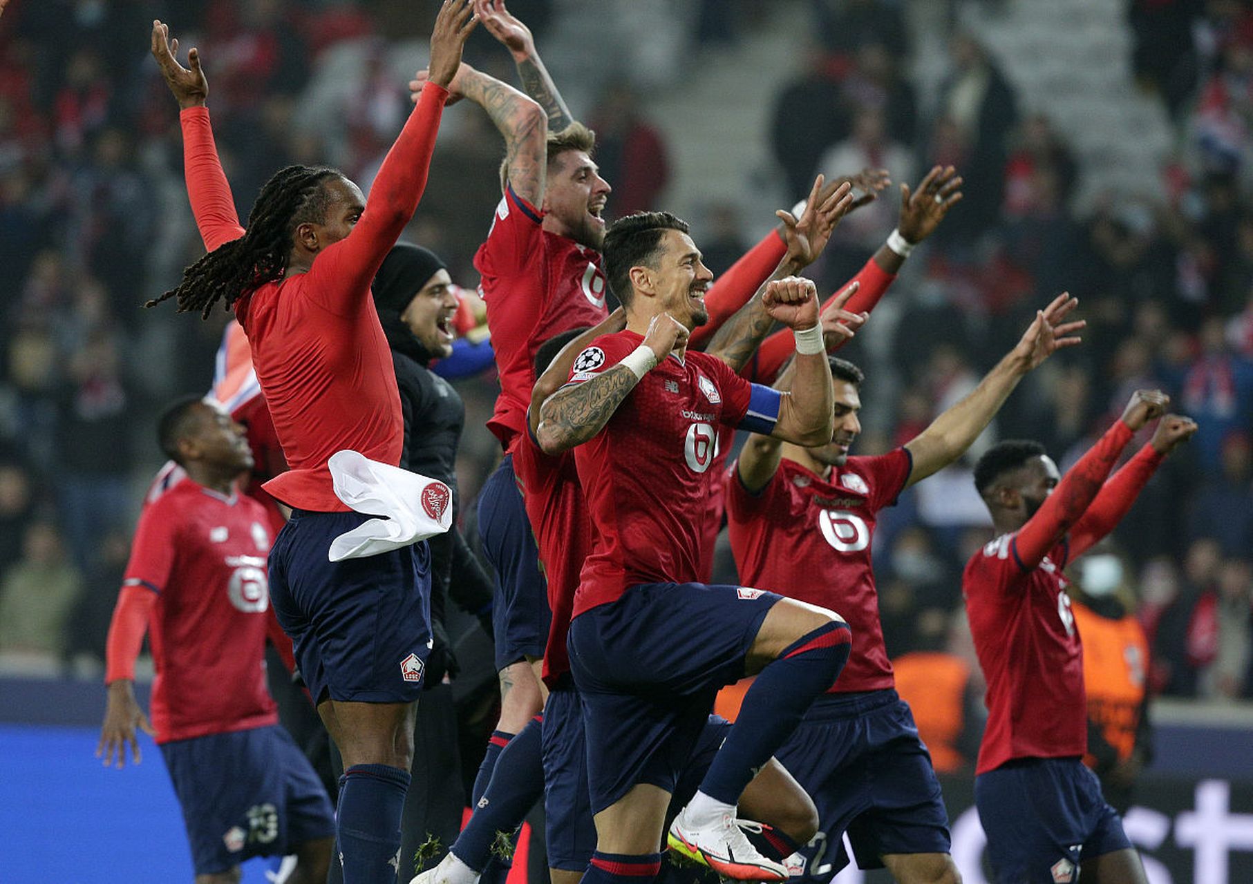 开云体育app-汉堡雷根斯堡备战新赛季，球队备战备受瞩目()  第2张