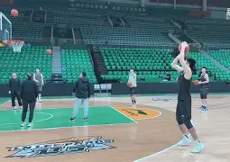 开云体育-哥伦比亚选手稳中求胜，胜券在握()  第1张